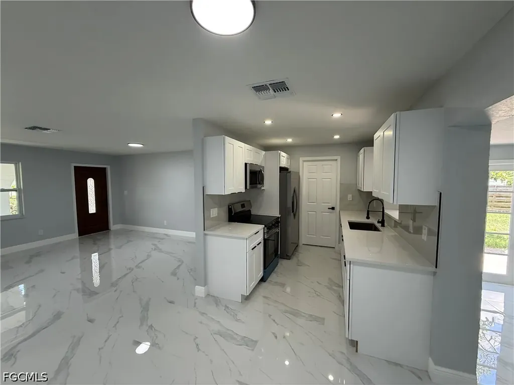 2008 Lotus Road Fort Myers FL 33905