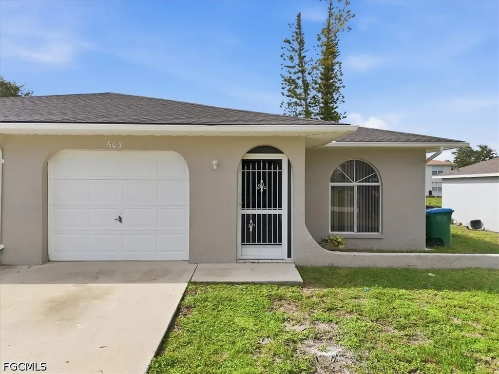 603 SE 7th Street Cape Coral FL 33990