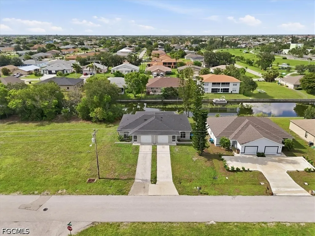 603 SE 7th Street Cape Coral FL 33990
