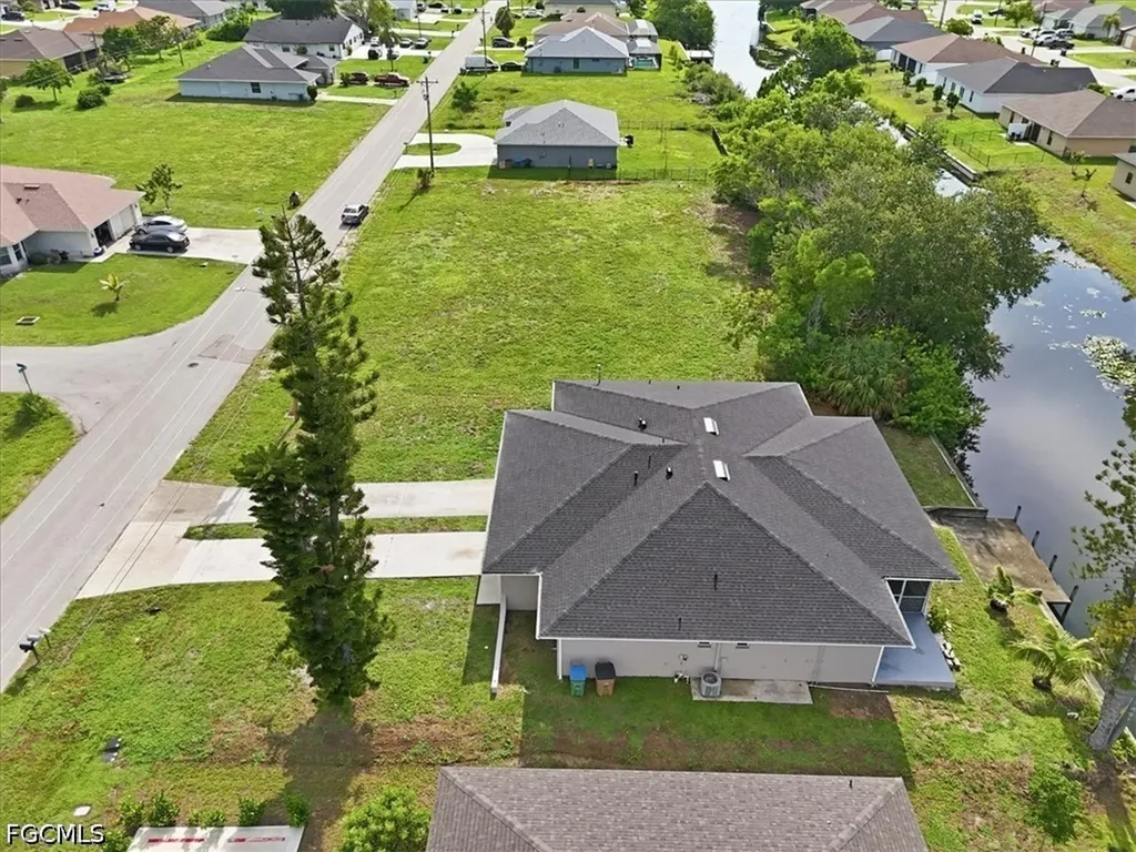 603 SE 7th Street Cape Coral FL 33990