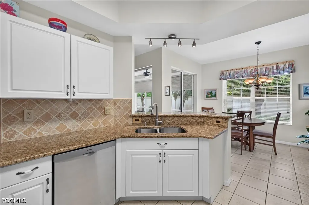 15159 Oxford Cove Fort Myers FL 33919