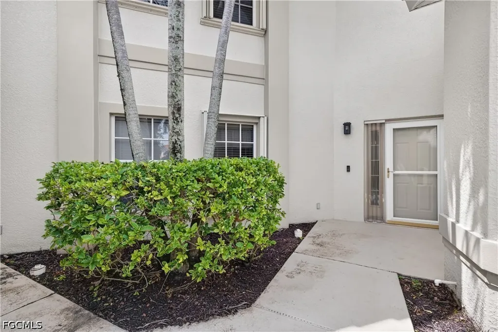 15159 Oxford Cove Fort Myers FL 33919