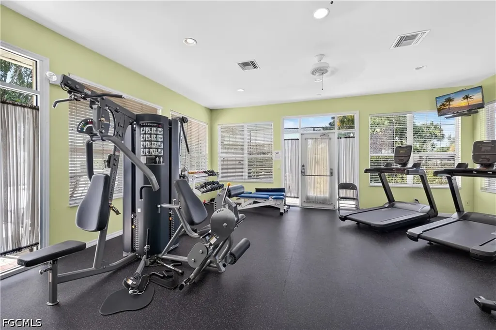 15159 Oxford Cove Fort Myers FL 33919