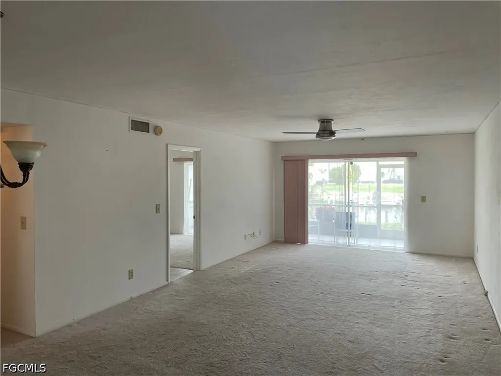 1615 SE 46th Lane Cape Coral FL 33904