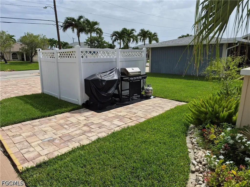 830 SW 48th Terrace Cape Coral FL 33914