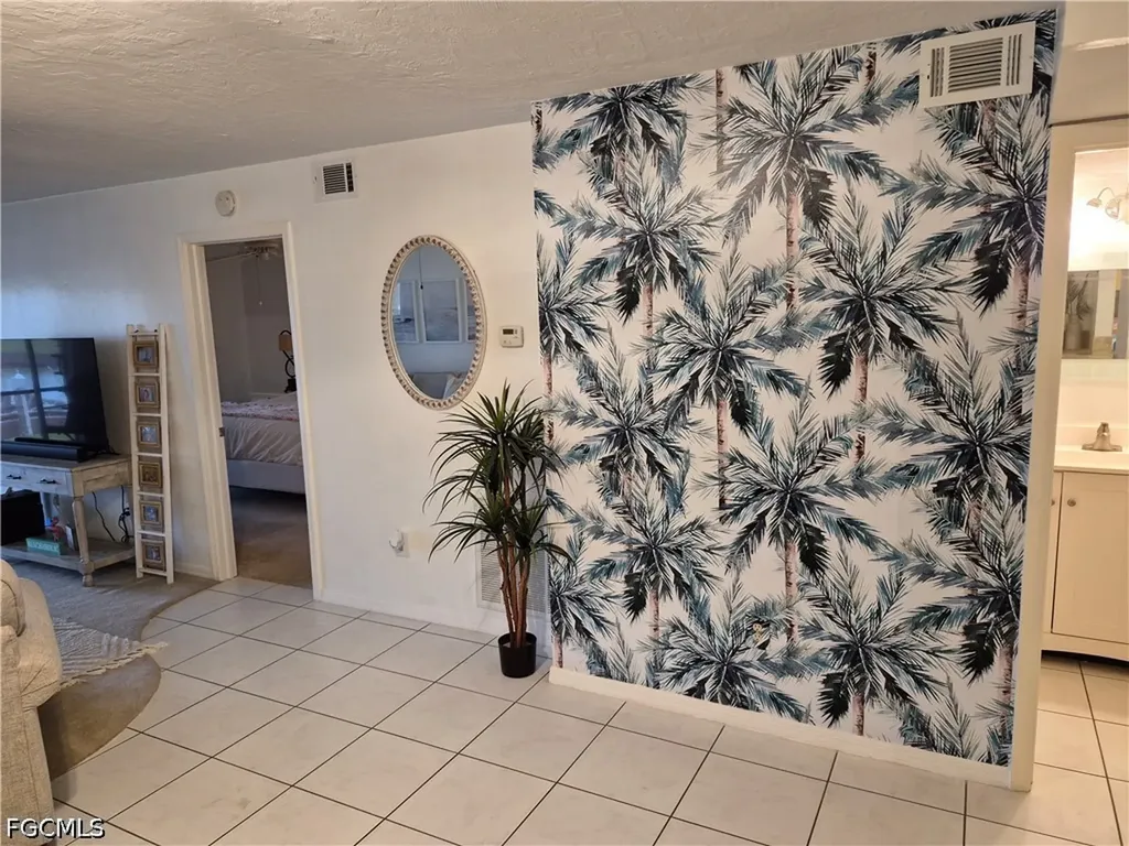 830 SW 48th Terrace Cape Coral FL 33914
