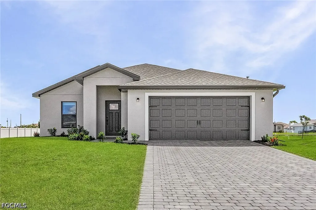 252 Lunette Street Fort Myers FL 33913