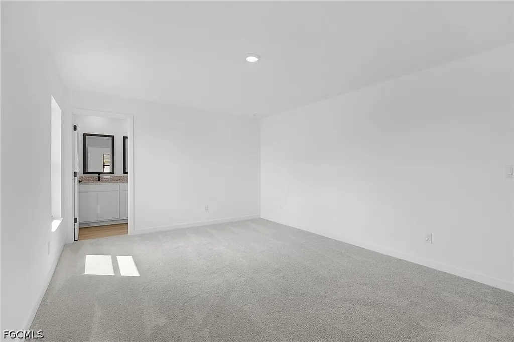 252 Lunette Street Fort Myers FL 33913