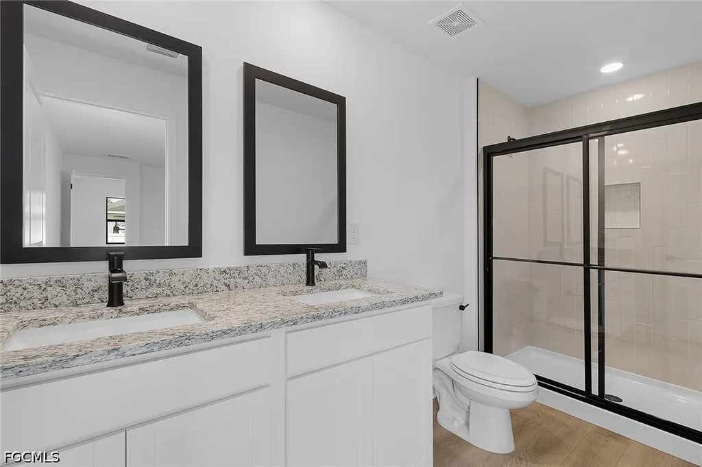 252 Lunette Street Fort Myers FL 33913