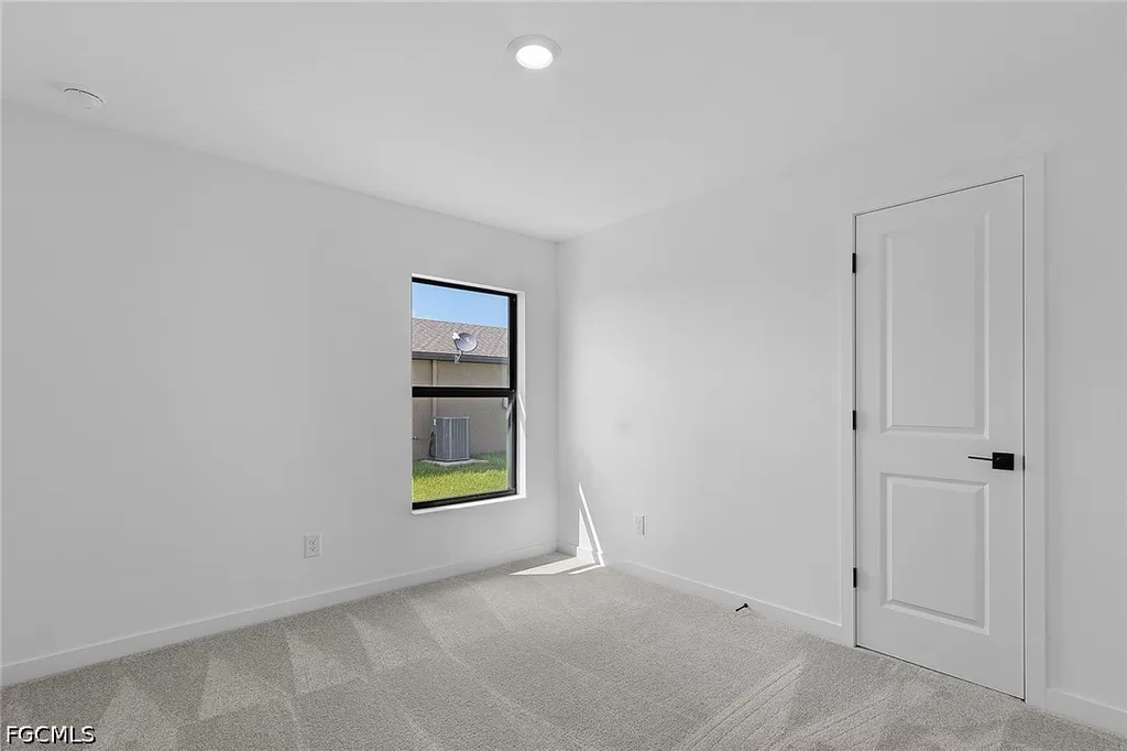 252 Lunette Street Fort Myers FL 33913