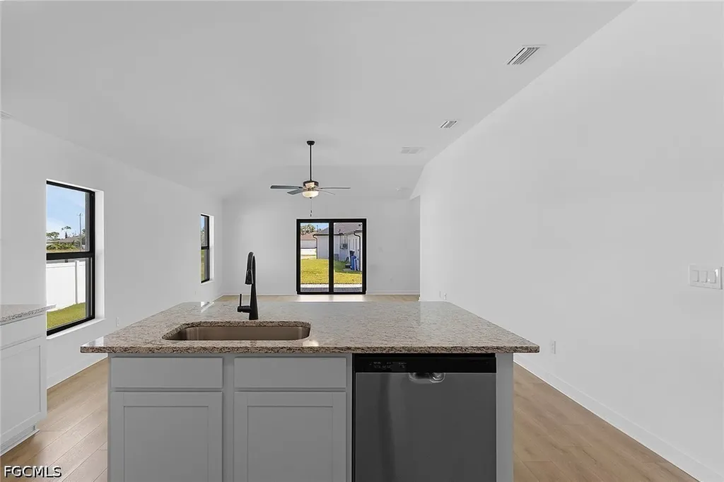 252 Lunette Street Fort Myers FL 33913