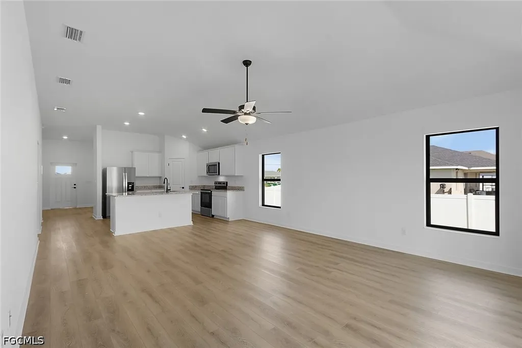 252 Lunette Street Fort Myers FL 33913