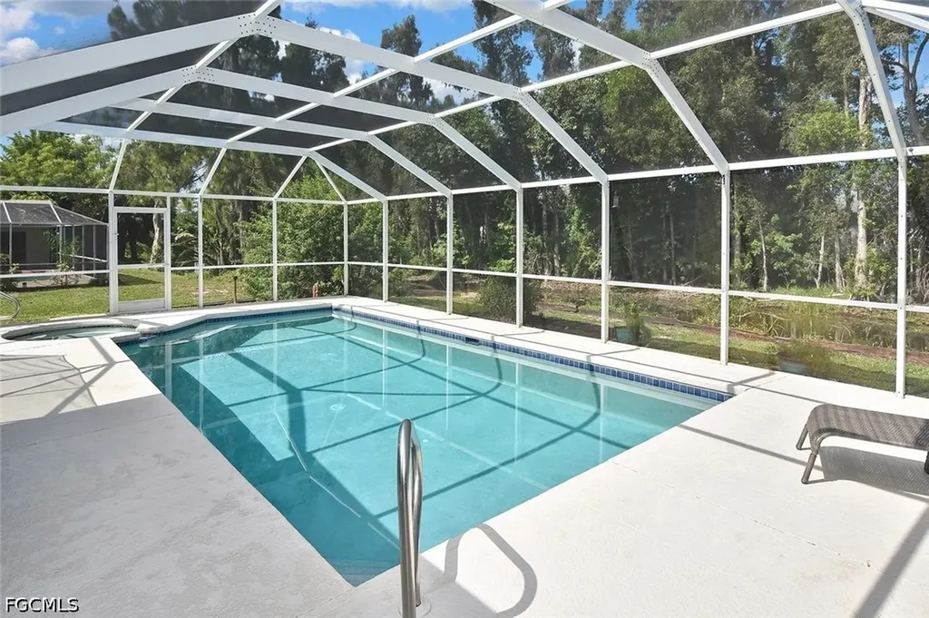 18674 Spruce Drive E Fort Myers FL 33967