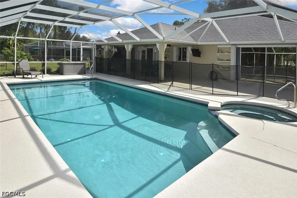 18674 Spruce Drive E Fort Myers FL 33967