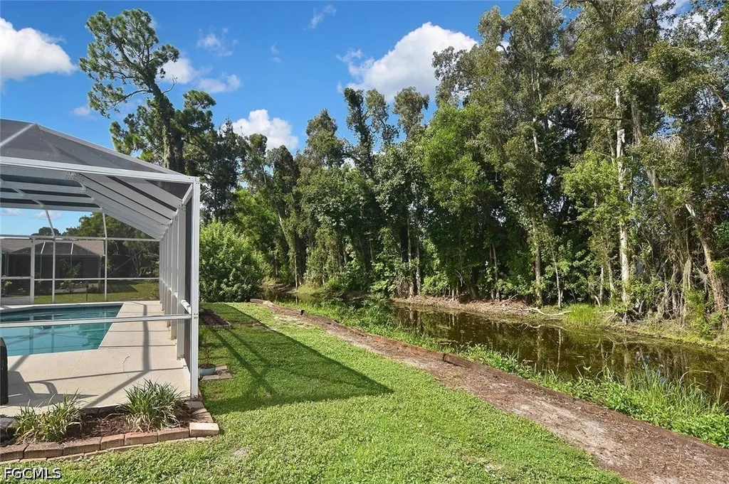 18674 Spruce Drive E Fort Myers FL 33967