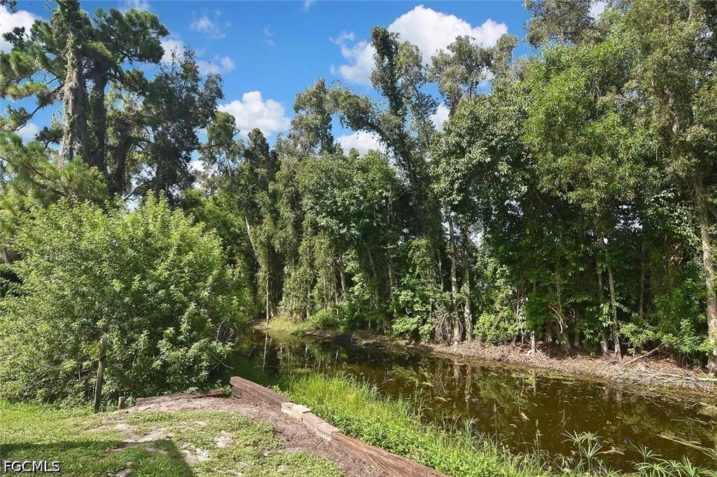 18674 Spruce Drive E Fort Myers FL 33967