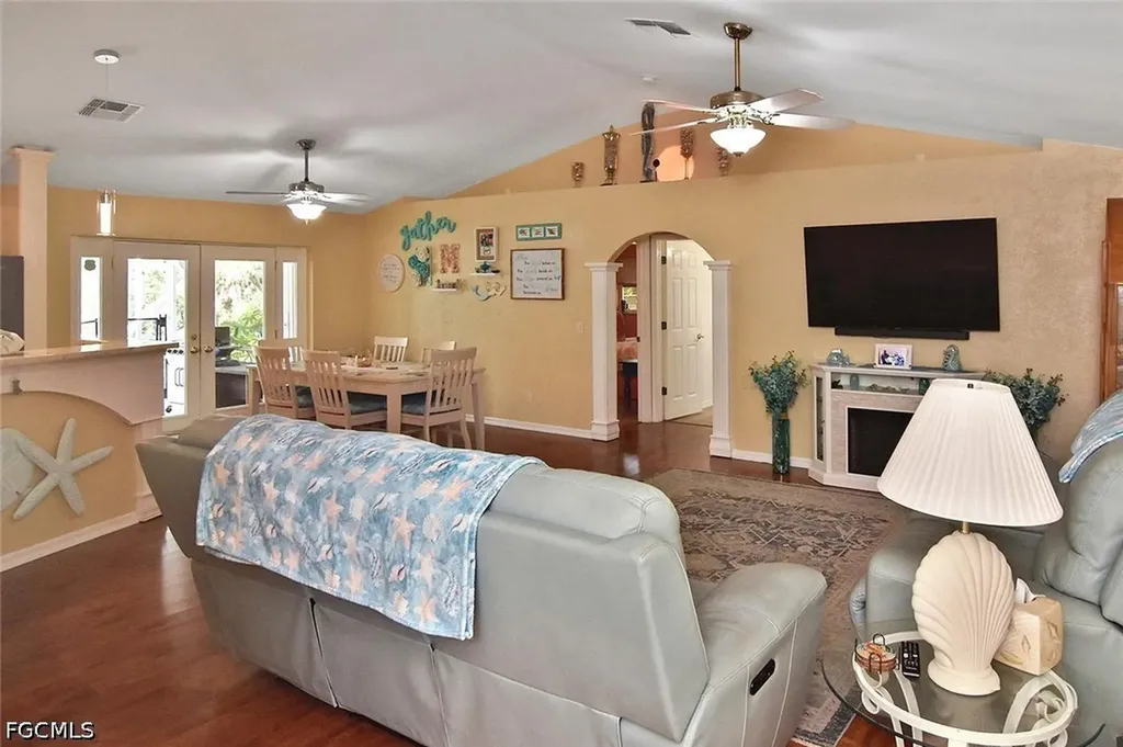 18674 Spruce Drive E Fort Myers FL 33967
