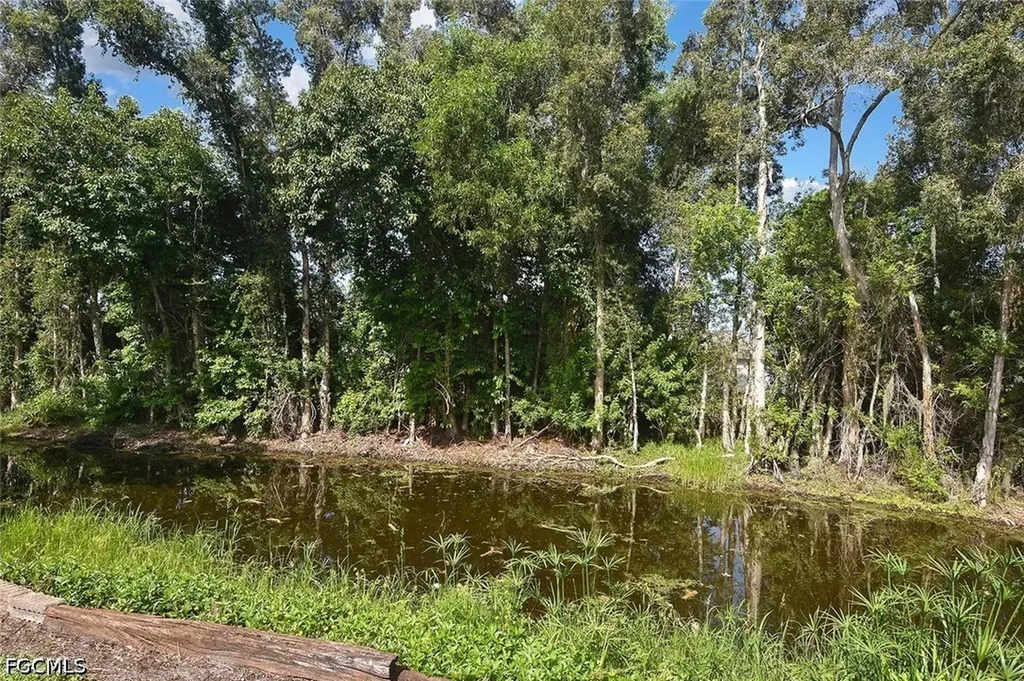 18674 Spruce Drive E Fort Myers FL 33967