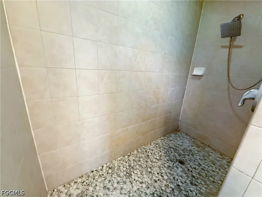 2602 24th Street SW Lehigh Acres FL 33976