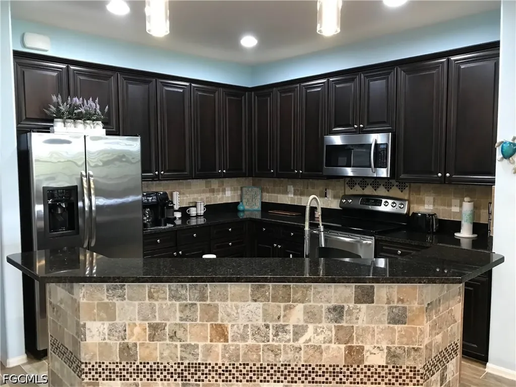11908 Izarra Way Fort Myers FL 33912