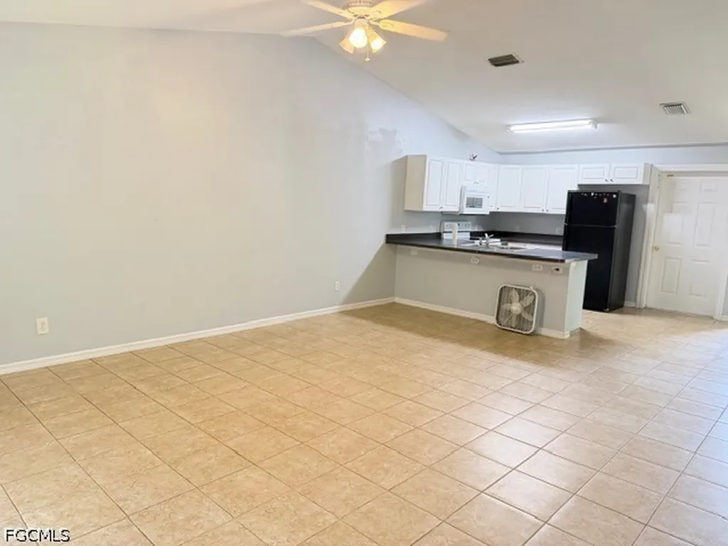 3950 Sunset Road Lehigh Acres FL 33971