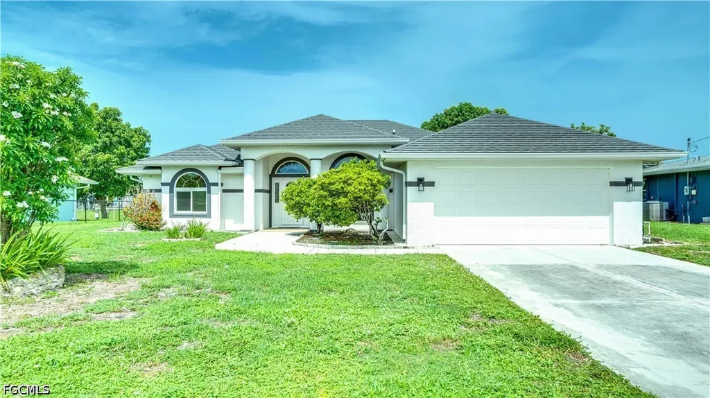 3902 SE 13th Avenue Cape Coral FL 33904