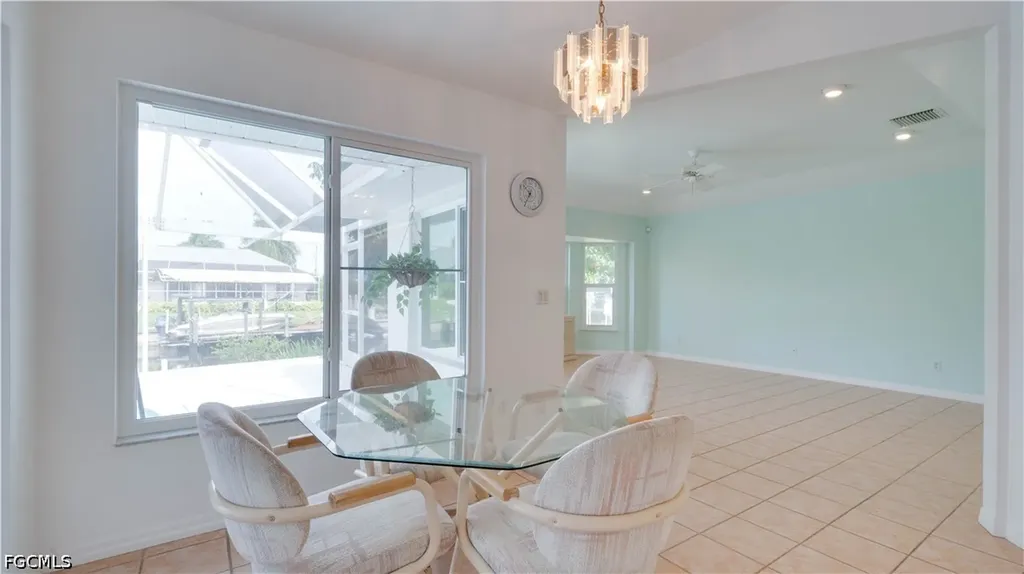 3902 SE 13th Avenue Cape Coral FL 33904