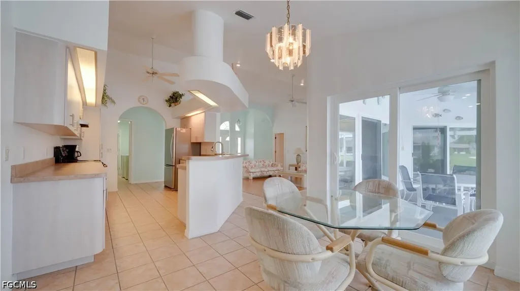 3902 SE 13th Avenue Cape Coral FL 33904