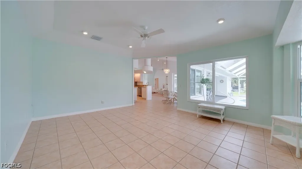 3902 SE 13th Avenue Cape Coral FL 33904