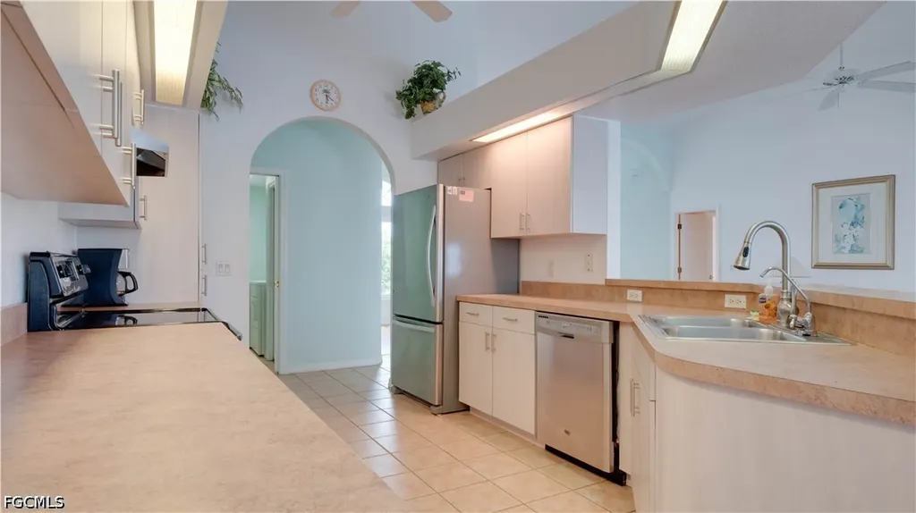 3902 SE 13th Avenue Cape Coral FL 33904