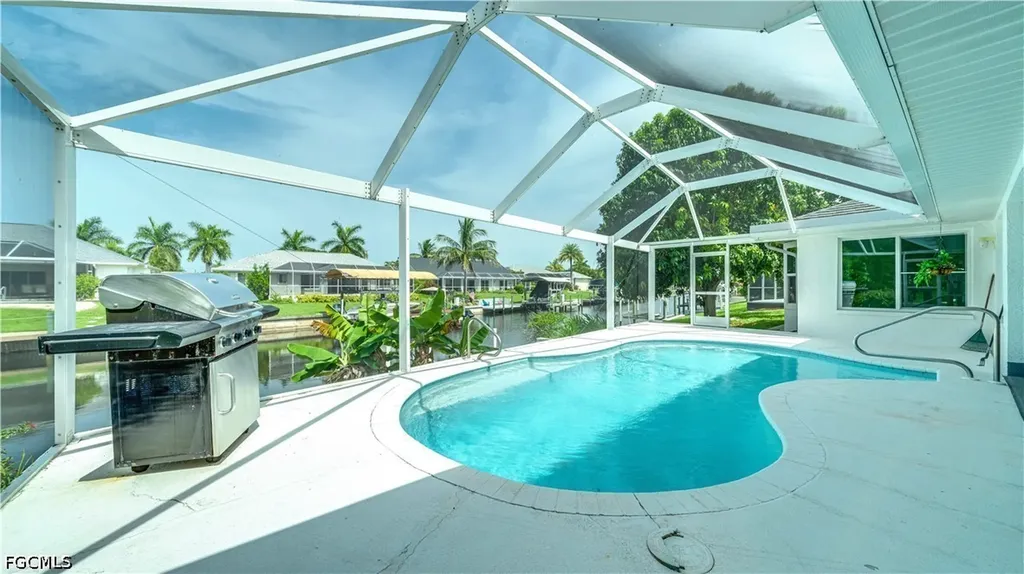 3902 SE 13th Avenue Cape Coral FL 33904