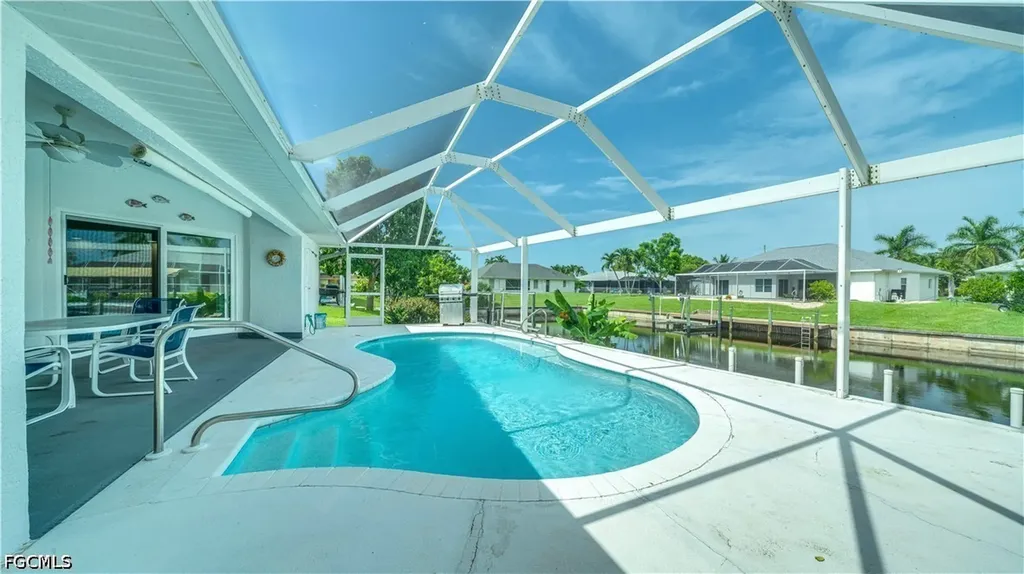 3902 SE 13th Avenue Cape Coral FL 33904