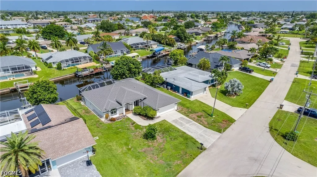 3902 SE 13th Avenue Cape Coral FL 33904