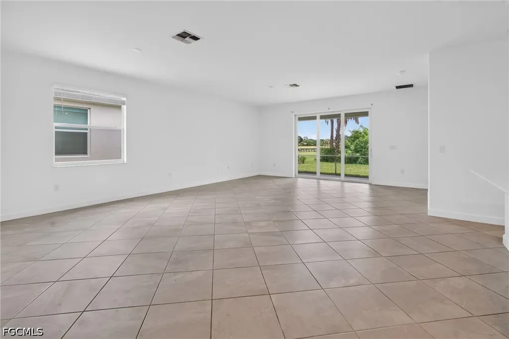 9156 Leatherwood Loop Lehigh Acres FL 33936