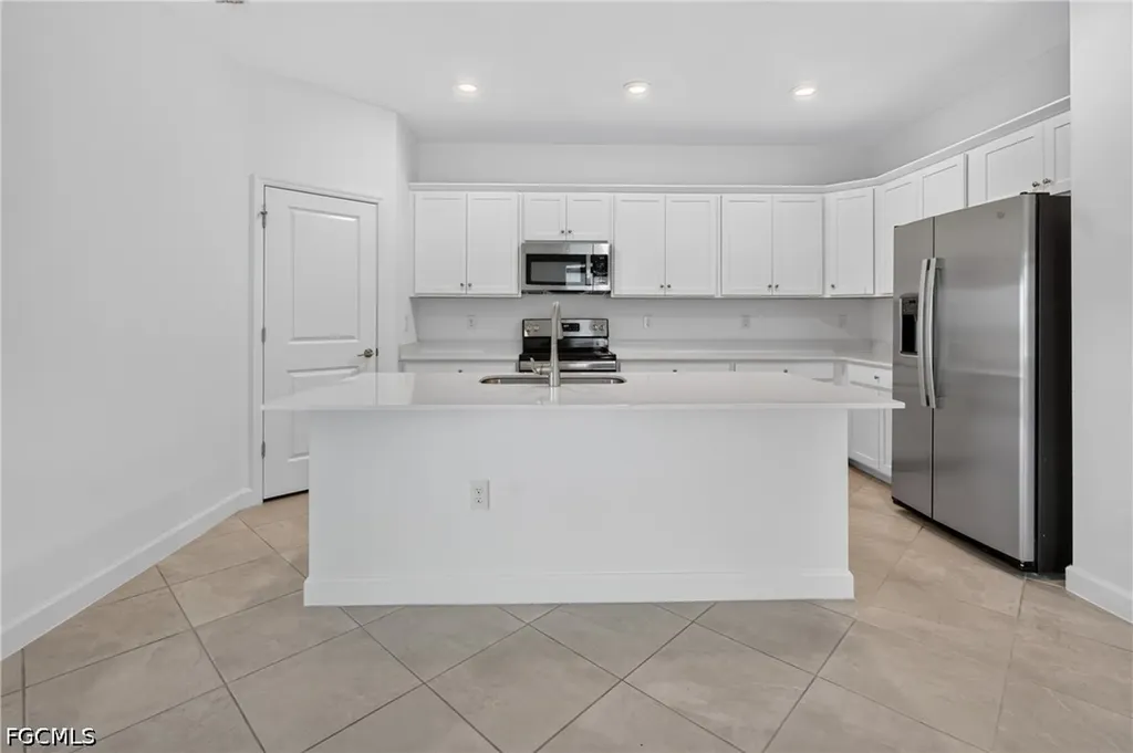 9156 Leatherwood Loop Lehigh Acres FL 33936