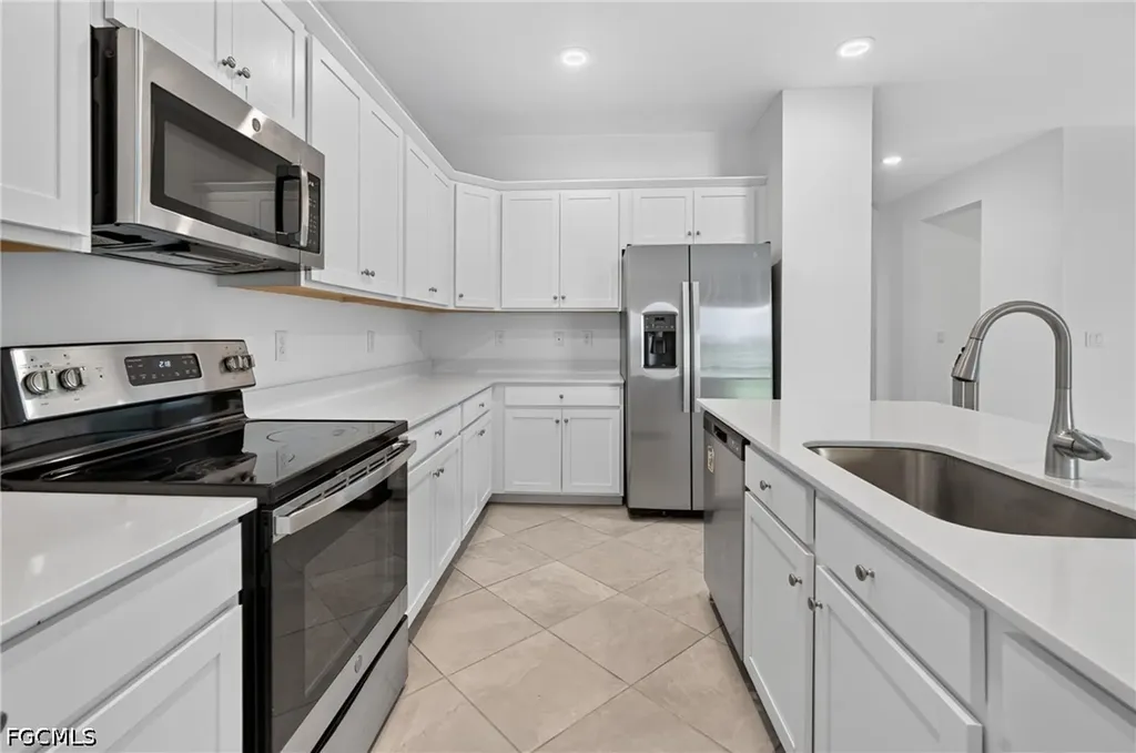 9156 Leatherwood Loop Lehigh Acres FL 33936