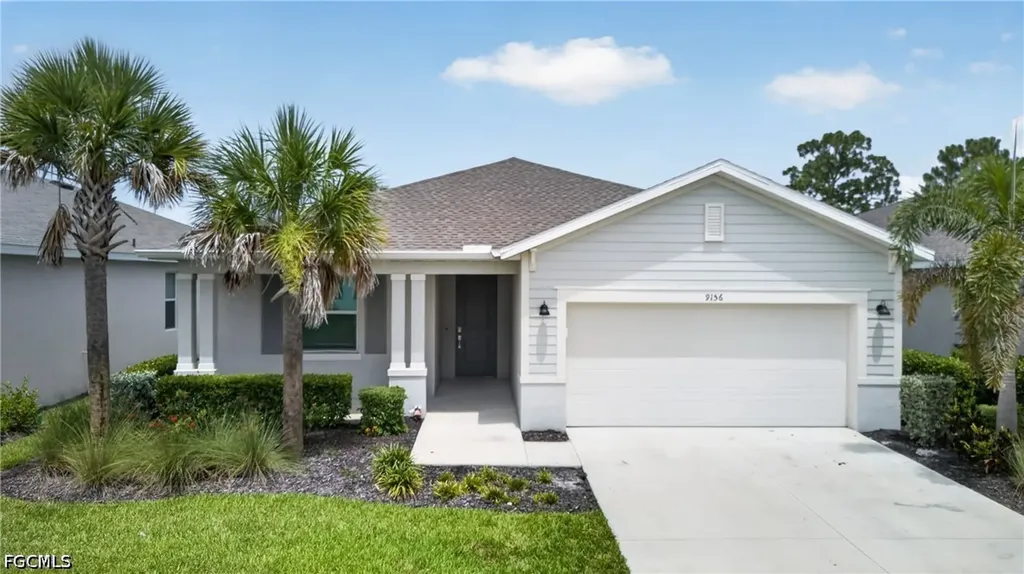 9156 Leatherwood Loop Lehigh Acres FL 33936