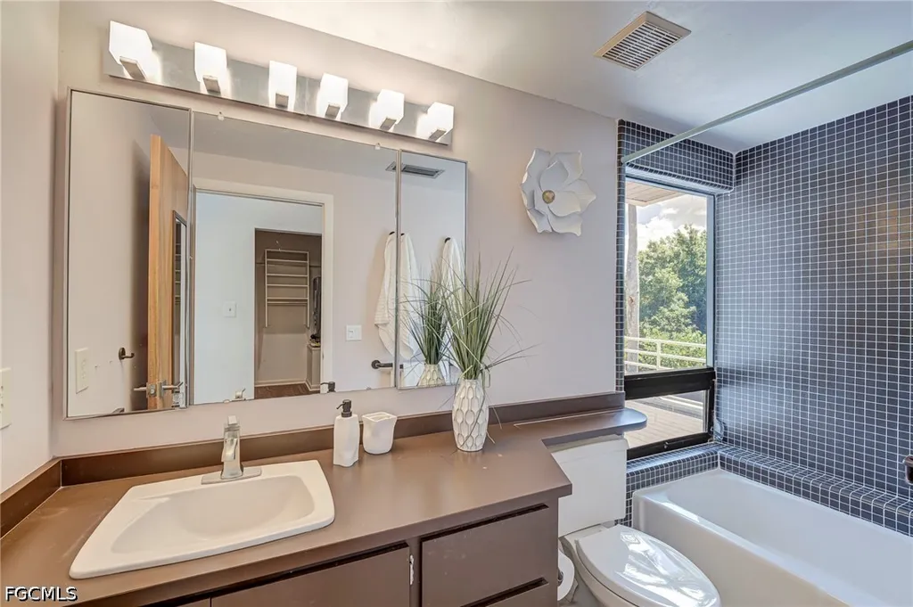 1215 Caloosa Drive Fort Myers FL 33901