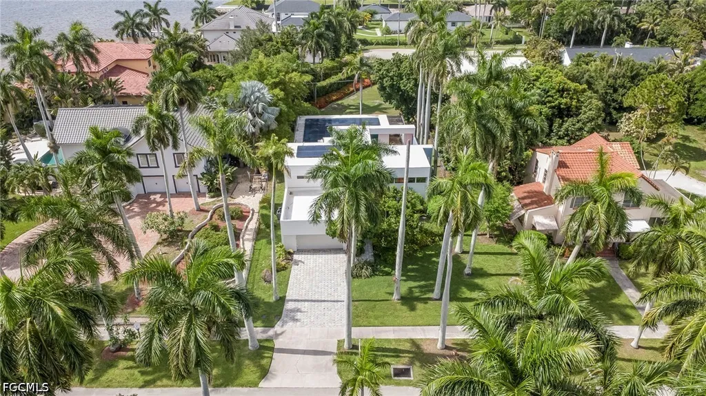 1215 Caloosa Drive Fort Myers FL 33901