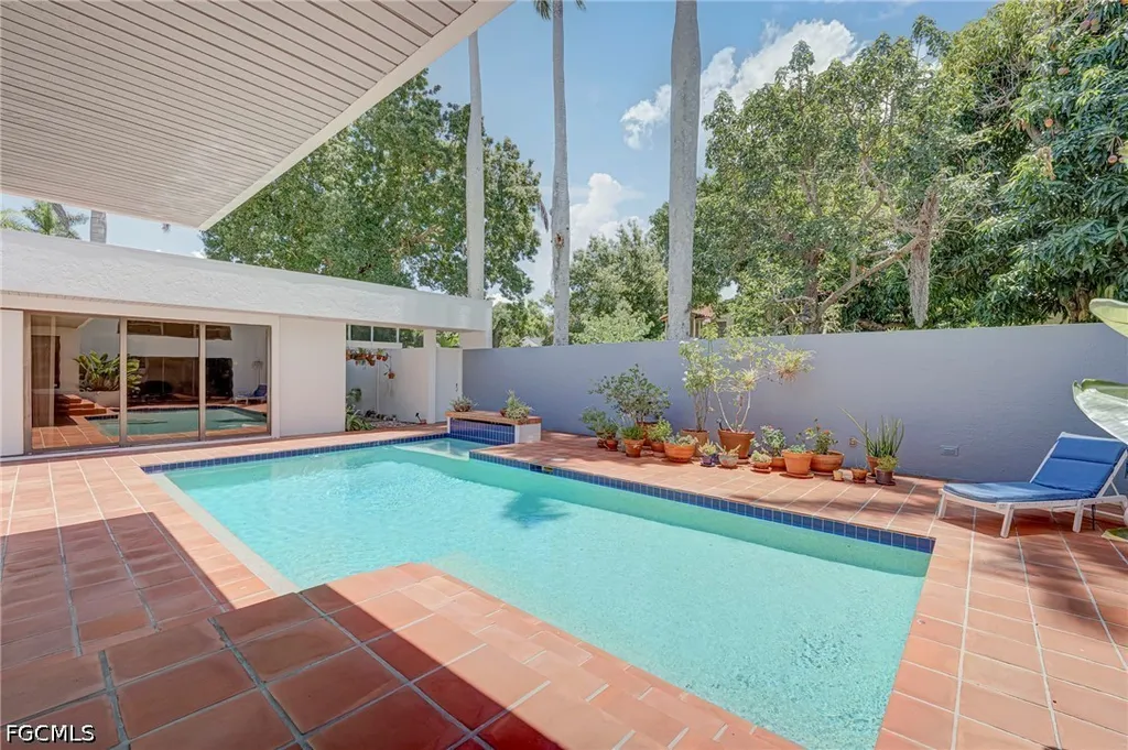 1215 Caloosa Drive Fort Myers FL 33901