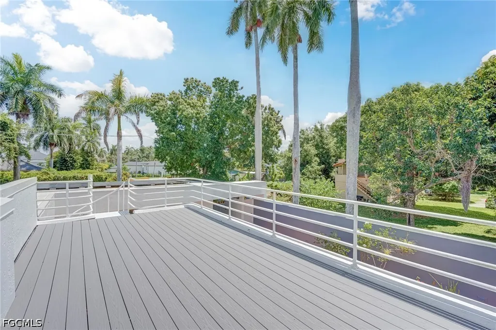 1215 Caloosa Drive Fort Myers FL 33901