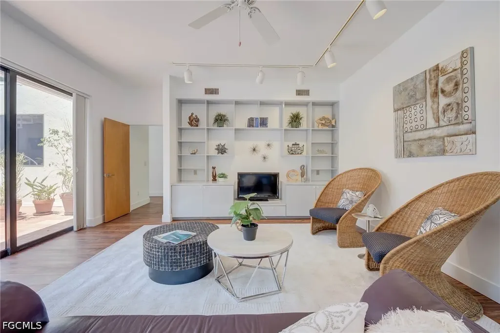 1215 Caloosa Drive Fort Myers FL 33901