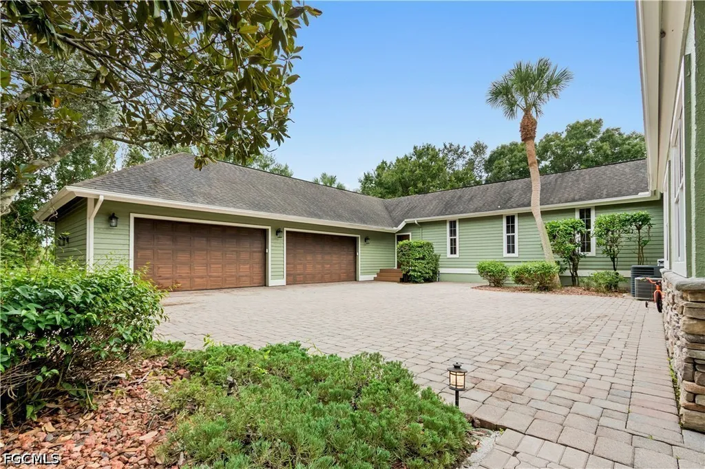15010 Orange River Road Fort Myers FL 33905