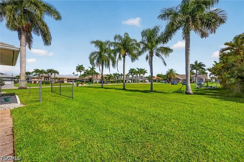 245 SW 46th Street Cape Coral FL 33914