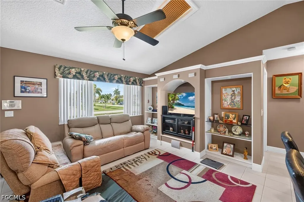 245 SW 46th Street Cape Coral FL 33914