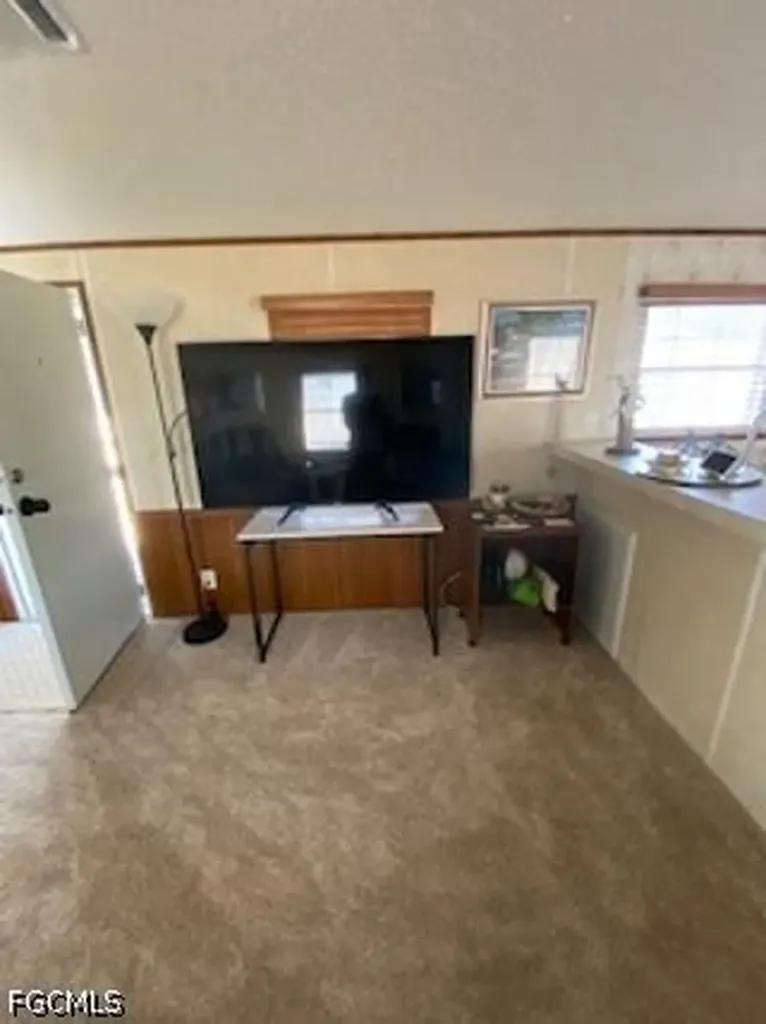 11000 Ballweg Lane Fort Myers FL 33908