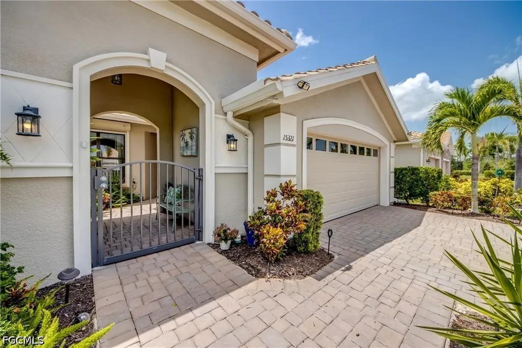 15321 Cortona Way Fort Myers FL 33908