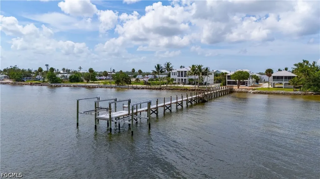 8550 Ebbtide Way Bokeelia FL 33922