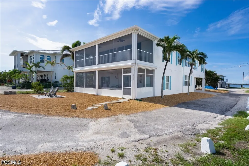 8550 Ebbtide Way Bokeelia FL 33922