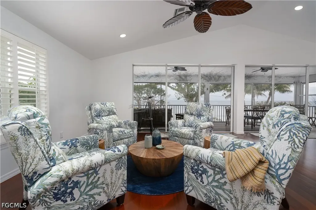 8550 Ebbtide Way Bokeelia FL 33922